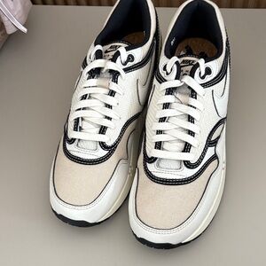 Nike Cream and Black Sneakers